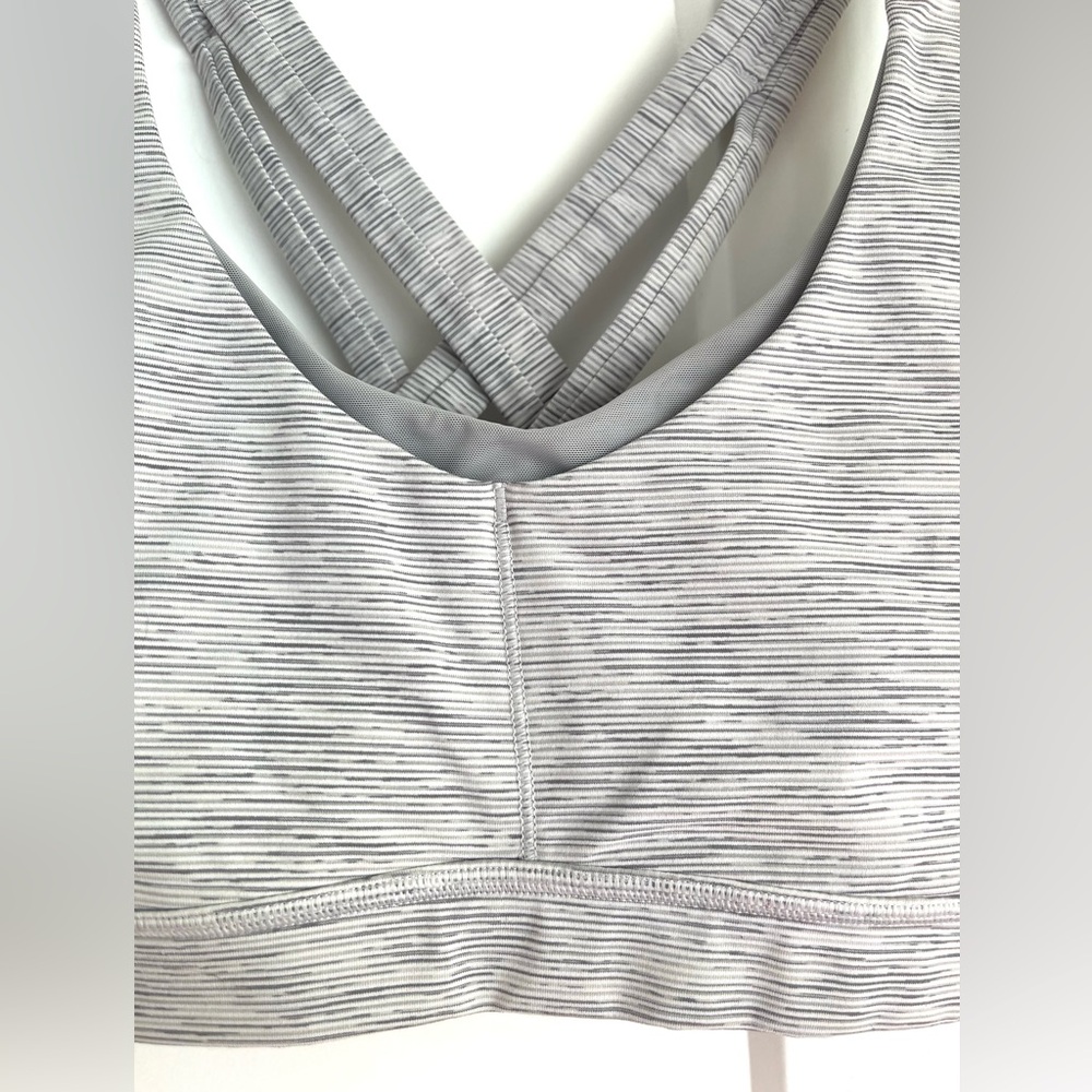 Lululemon Stash N Run bra 6 Gray White - Picture 8 of 8